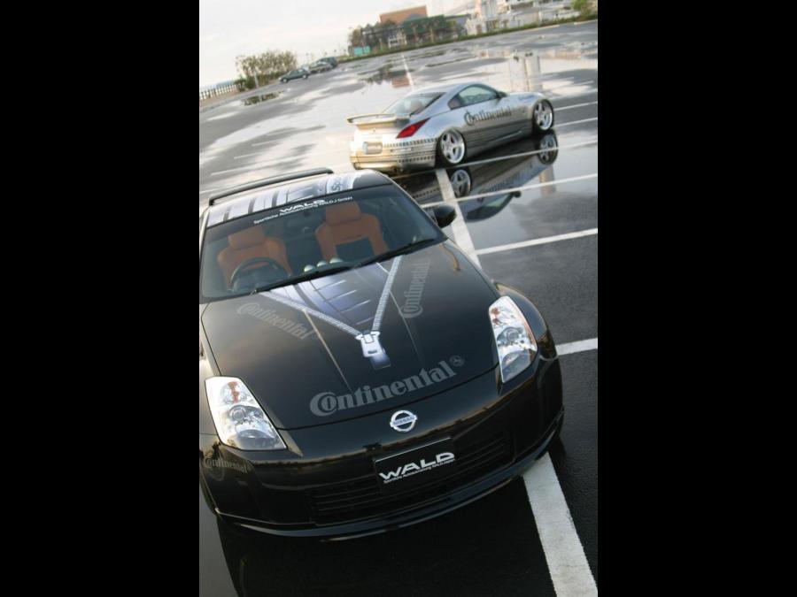  Nissan 350Z by Wald 2004 года  (фото 11 из 12)